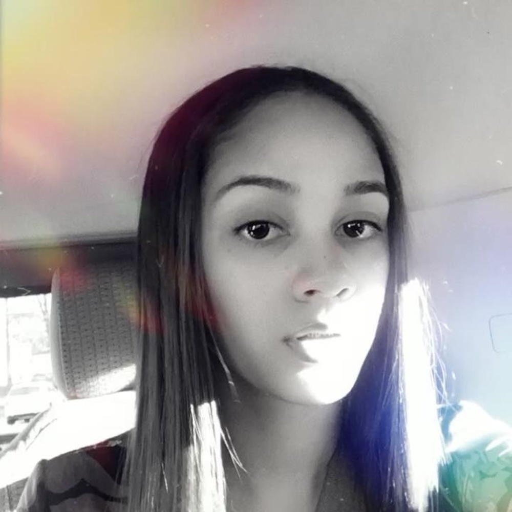 Meet your Posher, Makayla